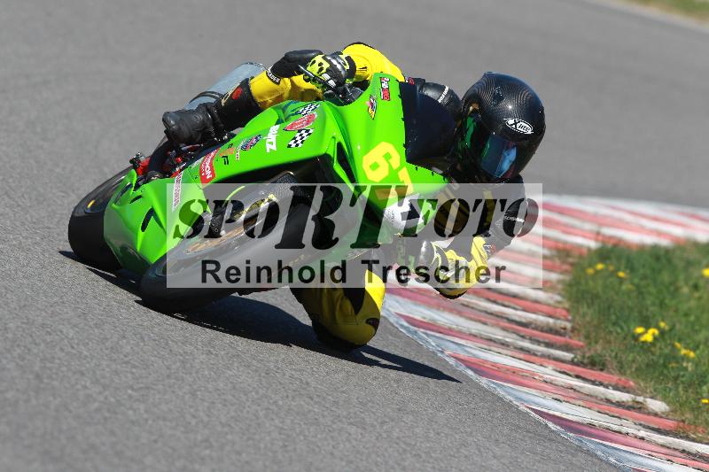 /Archiv-2022/07 16.04.2022 Speer Racing ADR/Gruppe gelb/1